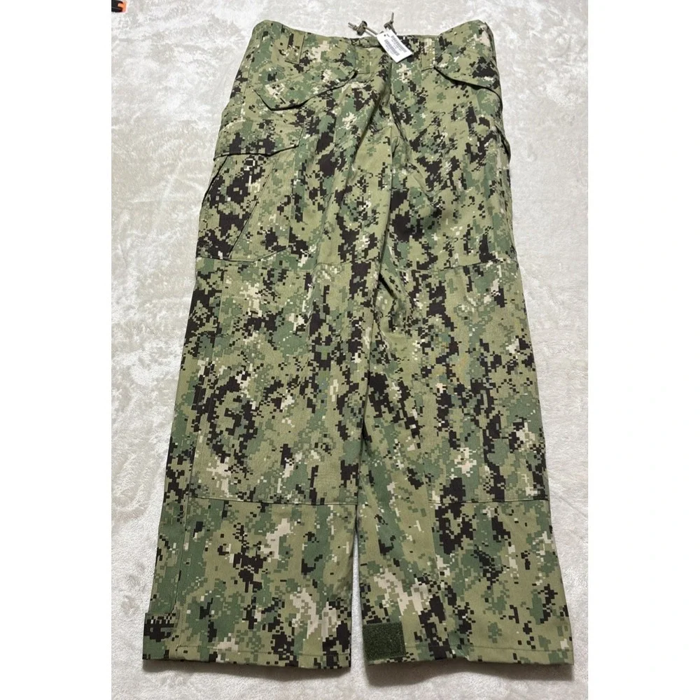 NEW US Navy Type III Digital Camo Pants Trousers Mens Medium Reg Military Cargo